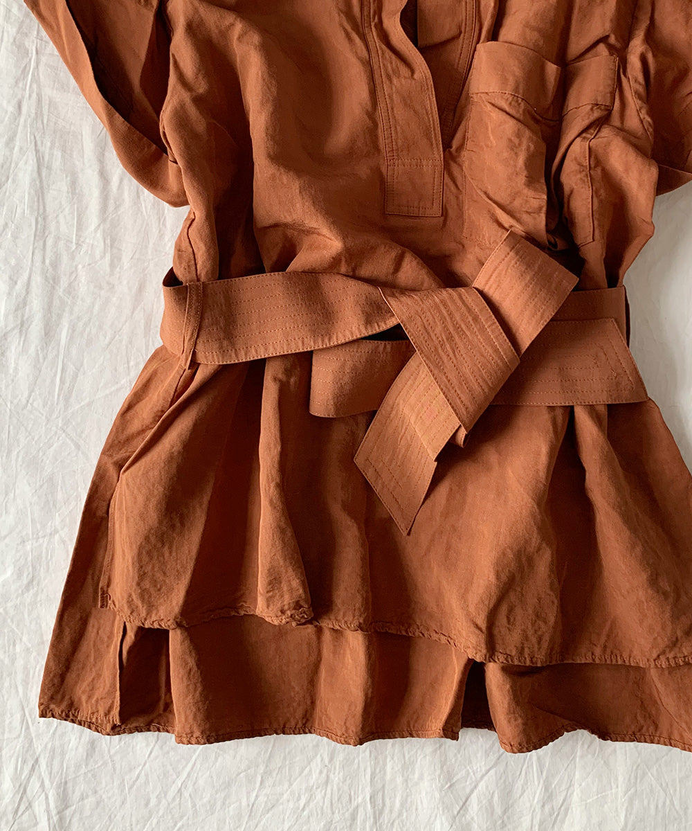 OFFICER COLLAR BLOUSE WITH BELT