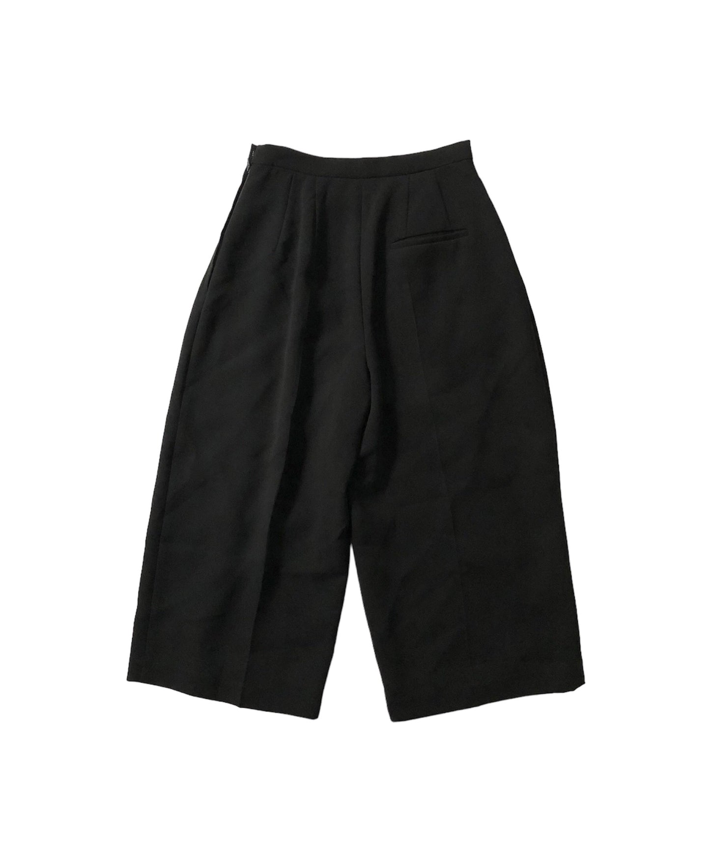 ワイドクロップドパンツ