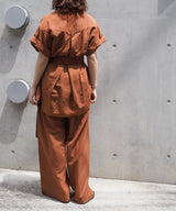 TUCK WIDE PANTS