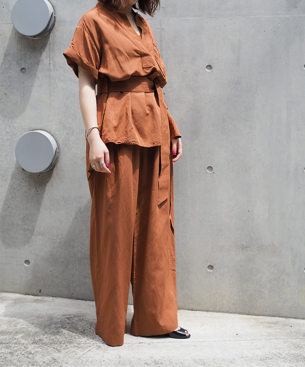 OFFICER COLLAR BLOUSE WITH BELT