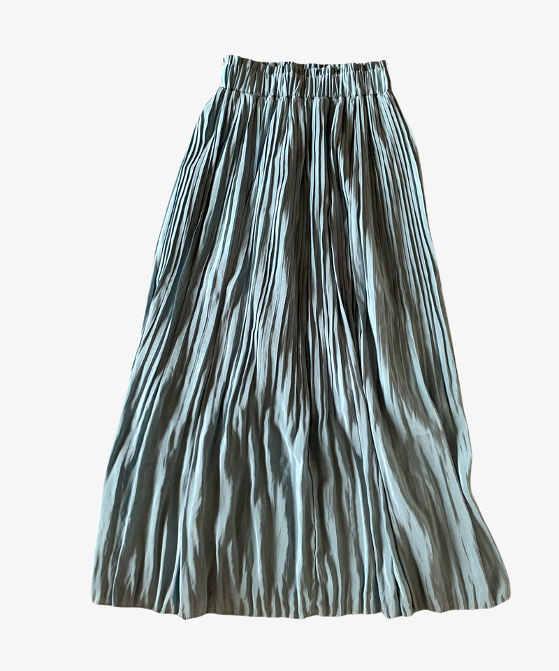 イレギュラープリーツスカート(MINT BLUE)Kyoko Kikuchi’s Closet