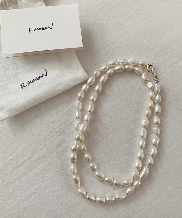 LONG PEARL NECKLACE