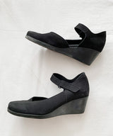 ストラップウェッジパンプス(black)38