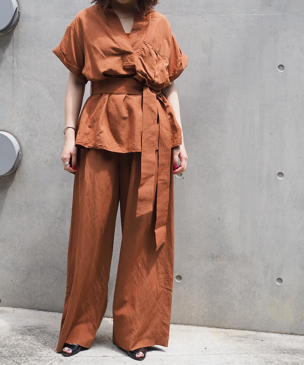 OFFICER COLLAR BLOUSE WITH BELT
