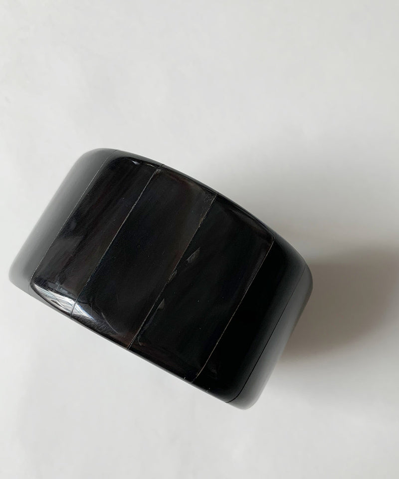 PATCH HORN CUFF / FLAT SHAPE ( BLACK GROSS)